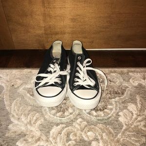 low top classic converse